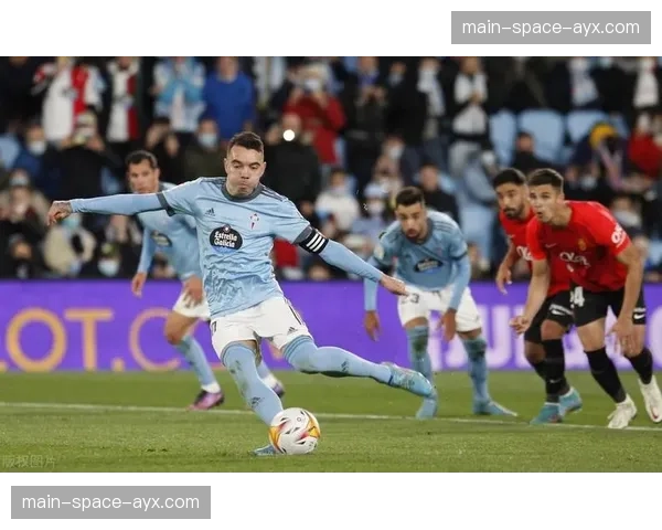 战报细节:图卢兹在最后时刻通过连续肋部撞墙配合绝平对手 战报细节:图卢兹在最后时刻通过连续肋部撞墙配合绝平对手