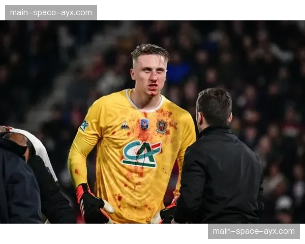 《队报》赛后评分，梅斯门将获全场最高分 despite 失利