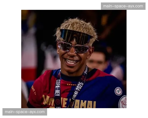 亚马尔西甲百场里程碑传射建功，18岁天才刷新多项纪录